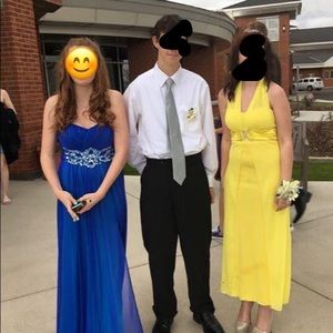 Prom/formal dress size 7